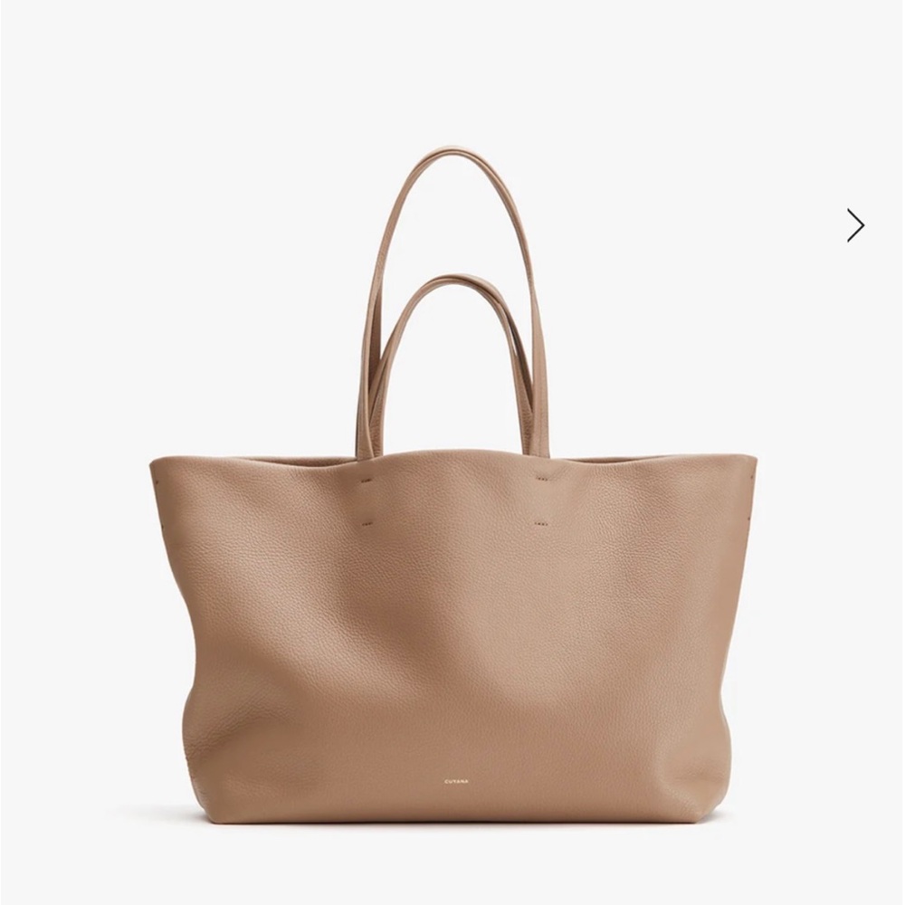Cuyana Tan Leather Tote Elegant Design